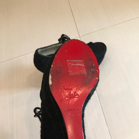 Shoes - Picture 4 of 4